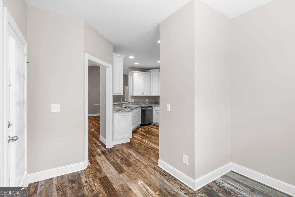16 Round Rock Circle Ne Property Photo 12