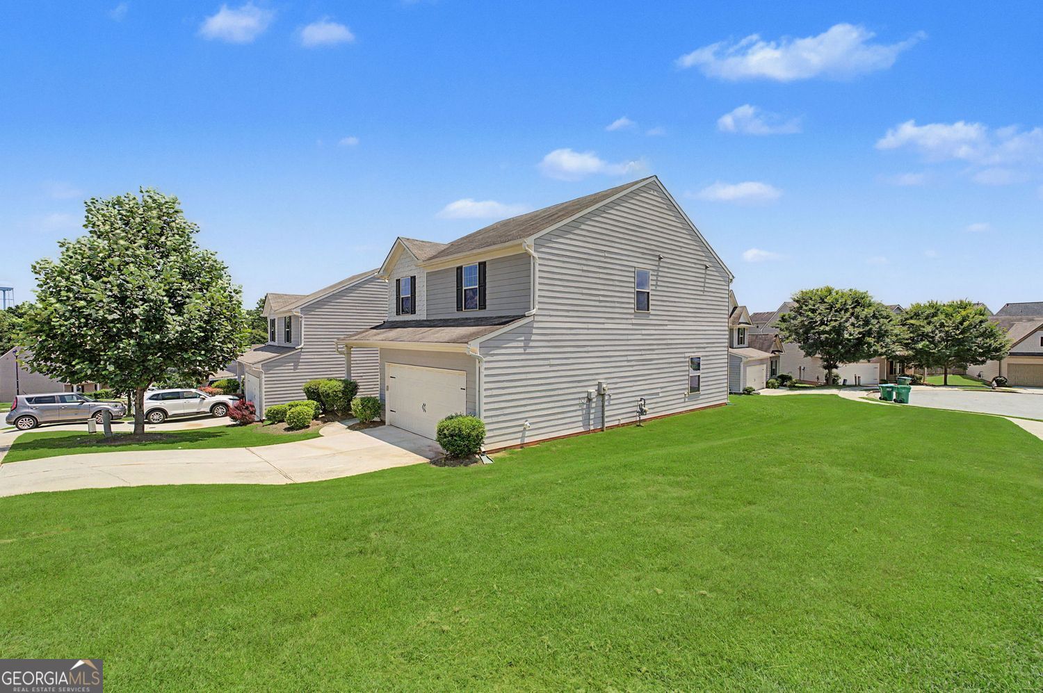 311 Merigold Way Property Photo 4