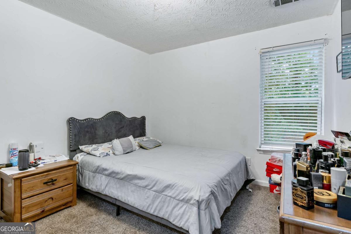 248 Springbottom Drive Property Photo 15