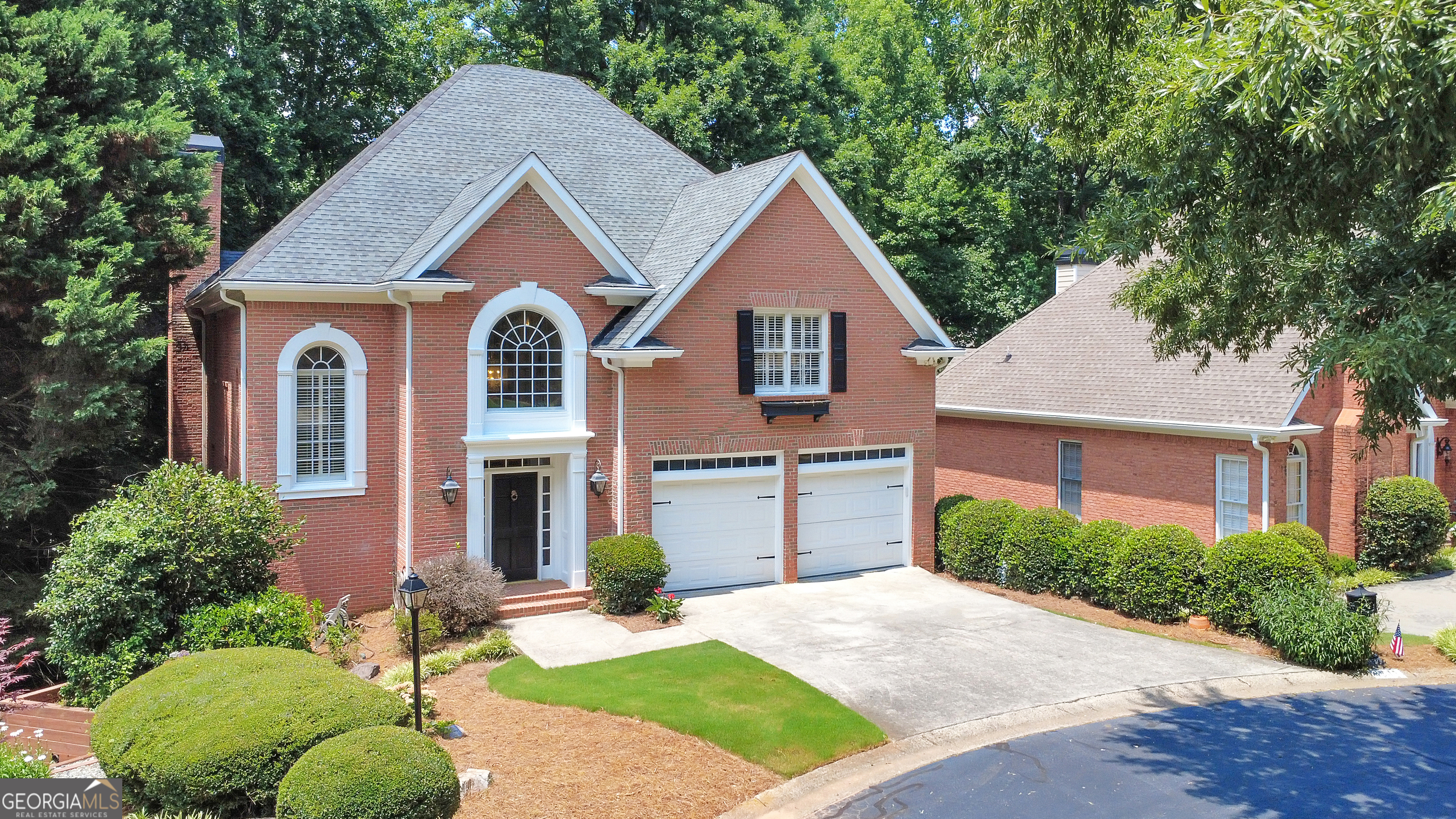 4563 Fountain Drive Ne Property Photo 1