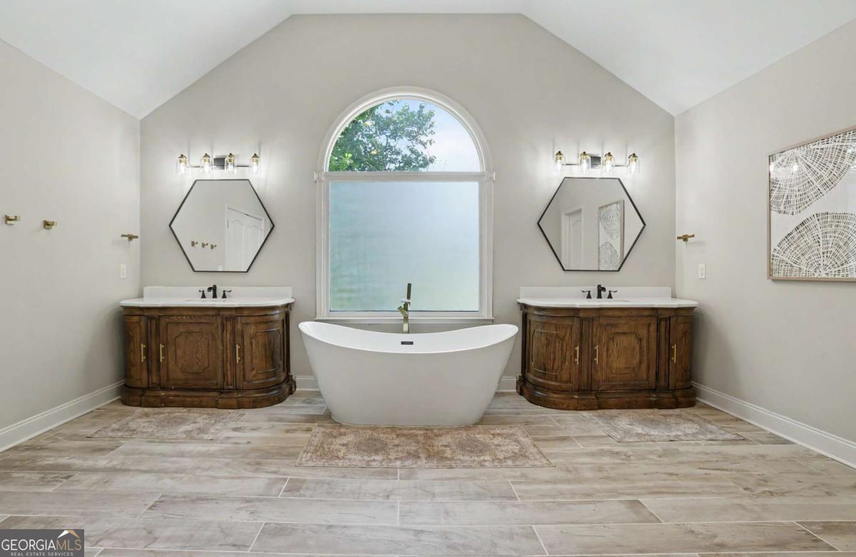 3610 Lively Oak Drive Property Photo 24