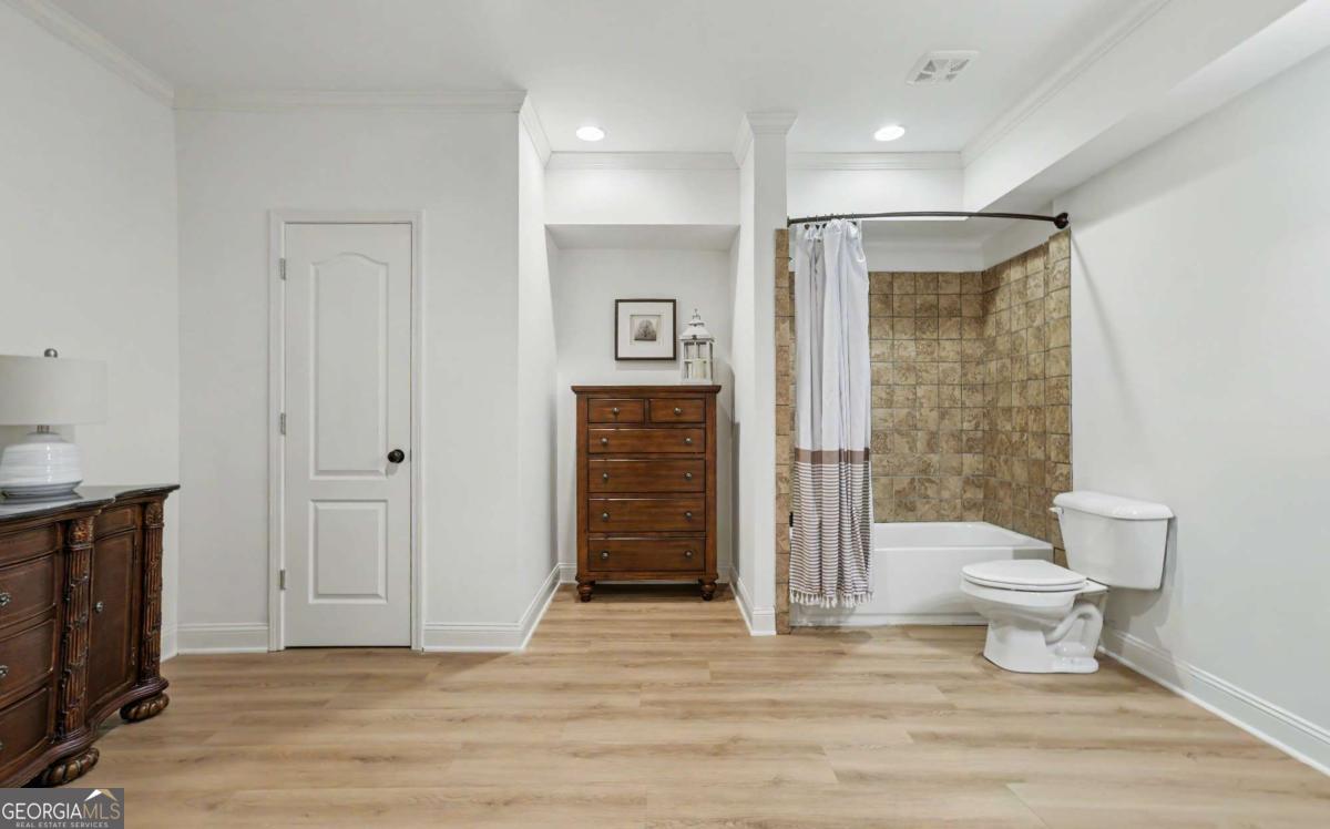 3610 Lively Oak Drive Property Photo 42