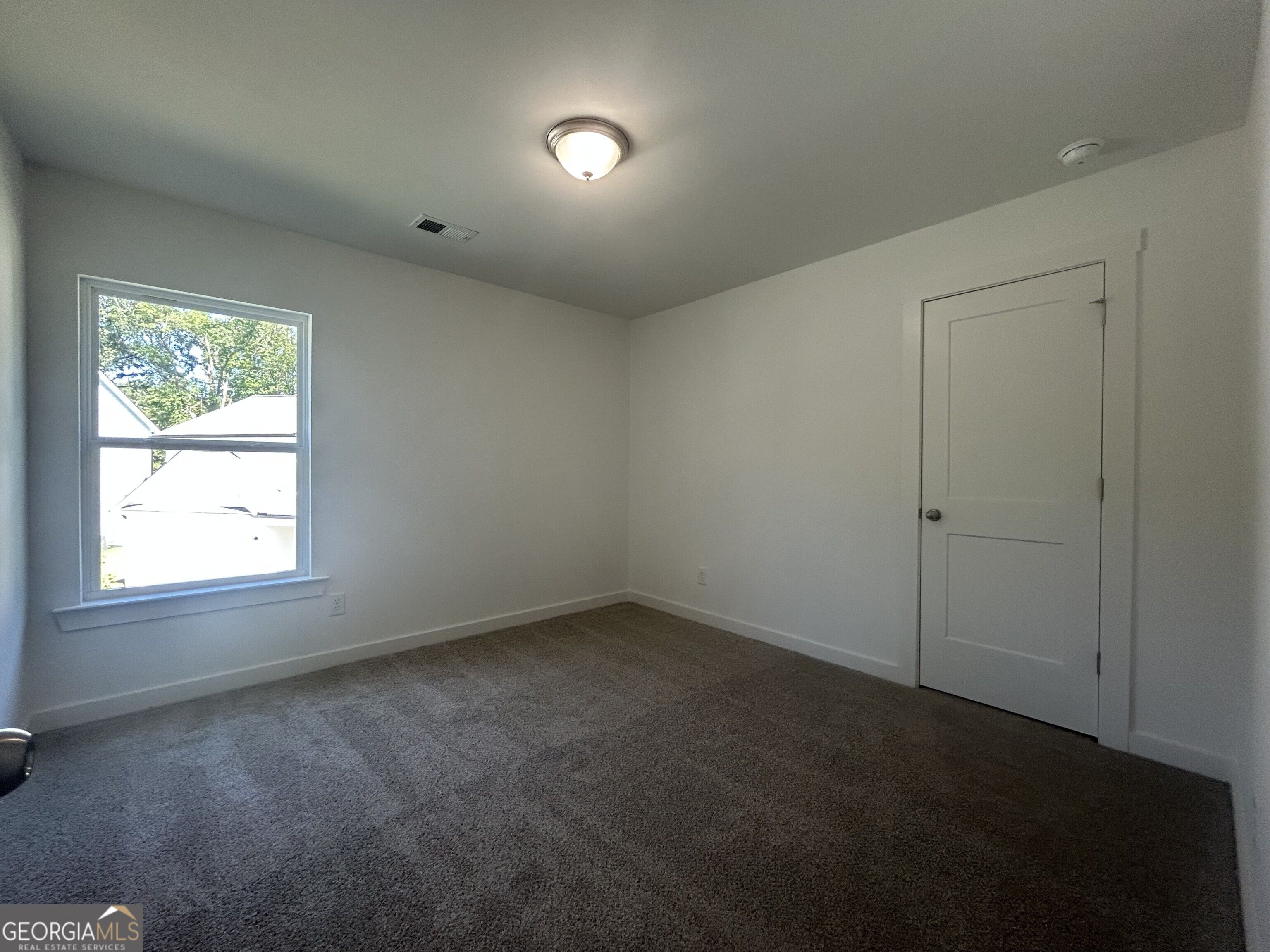 384 Crimson Feather Drive Property Photo 11