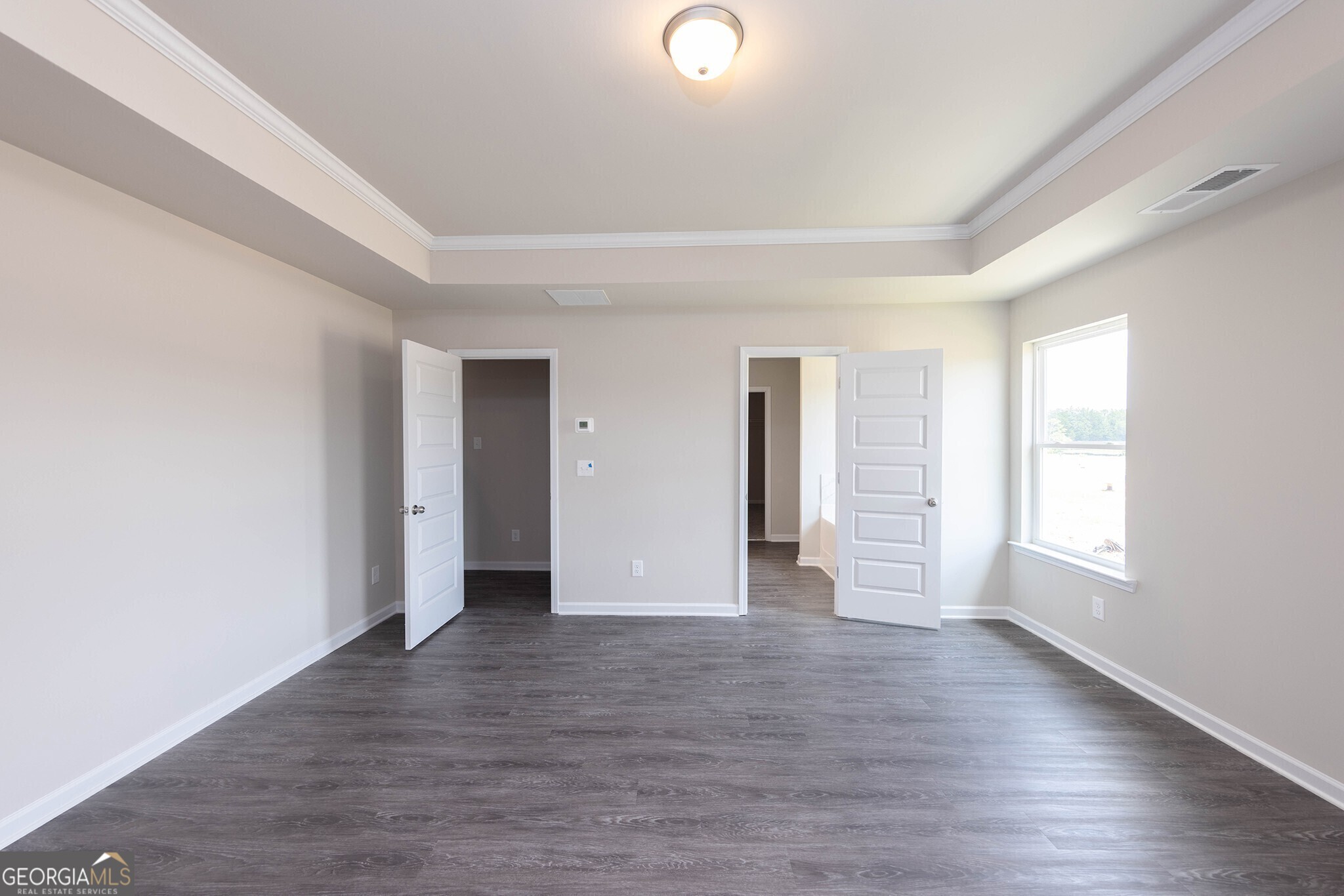 384 Crimson Feather Drive Property Photo 14