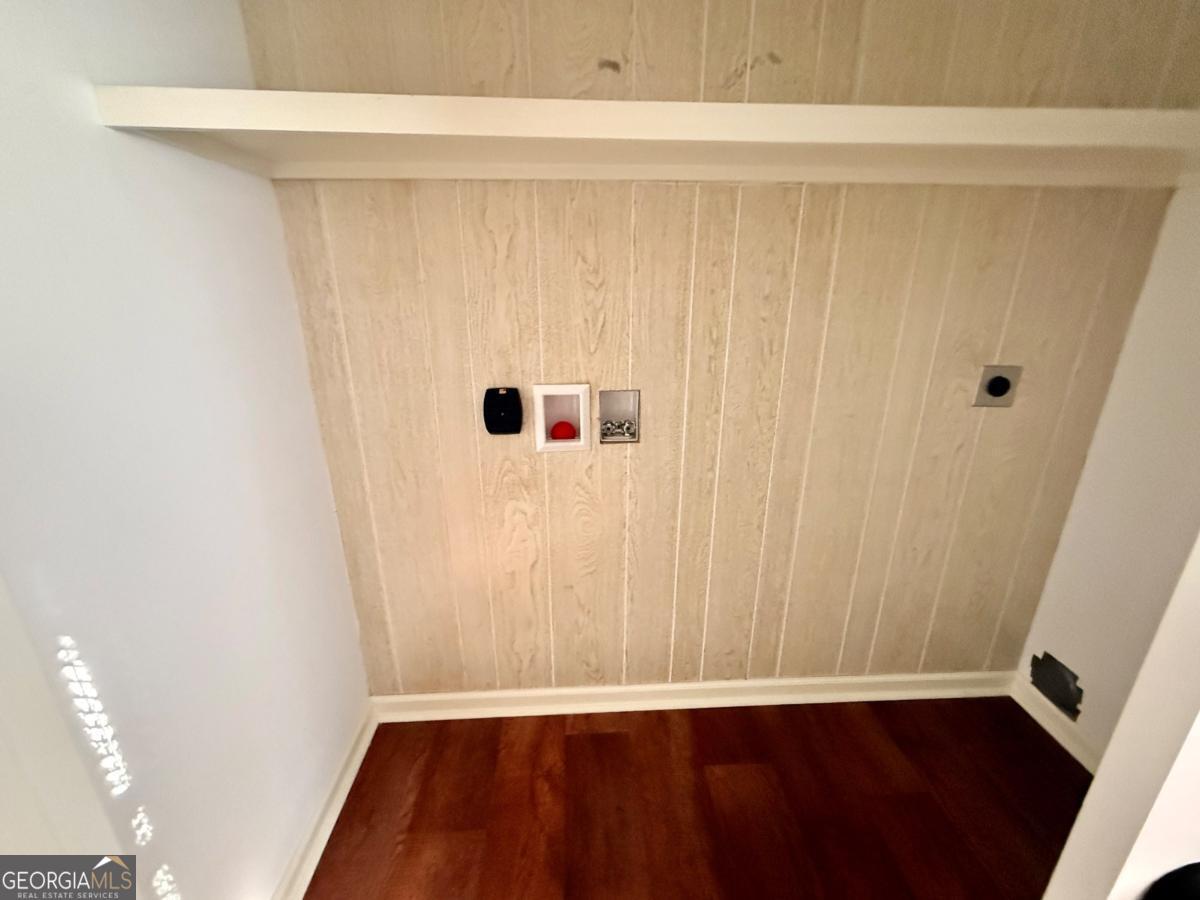 313 Forrest Avenue Property Photo 10