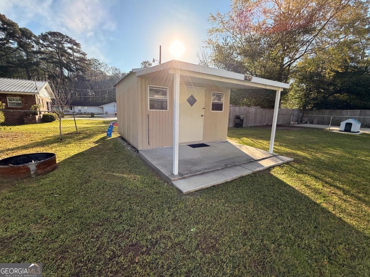 313 Forrest Avenue Property Photo 11