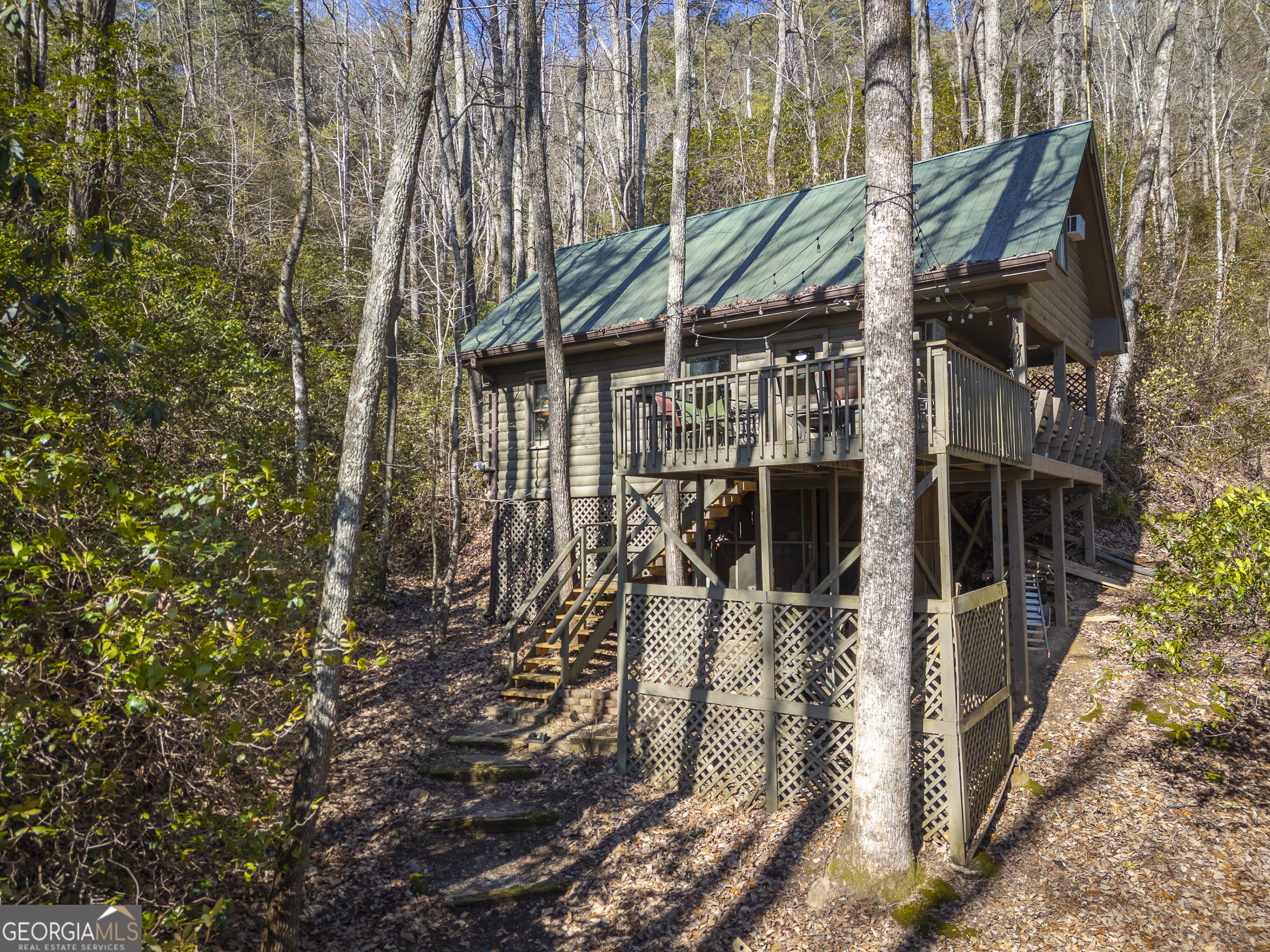 85 Squirrel Hollow Drive Property Photo 2