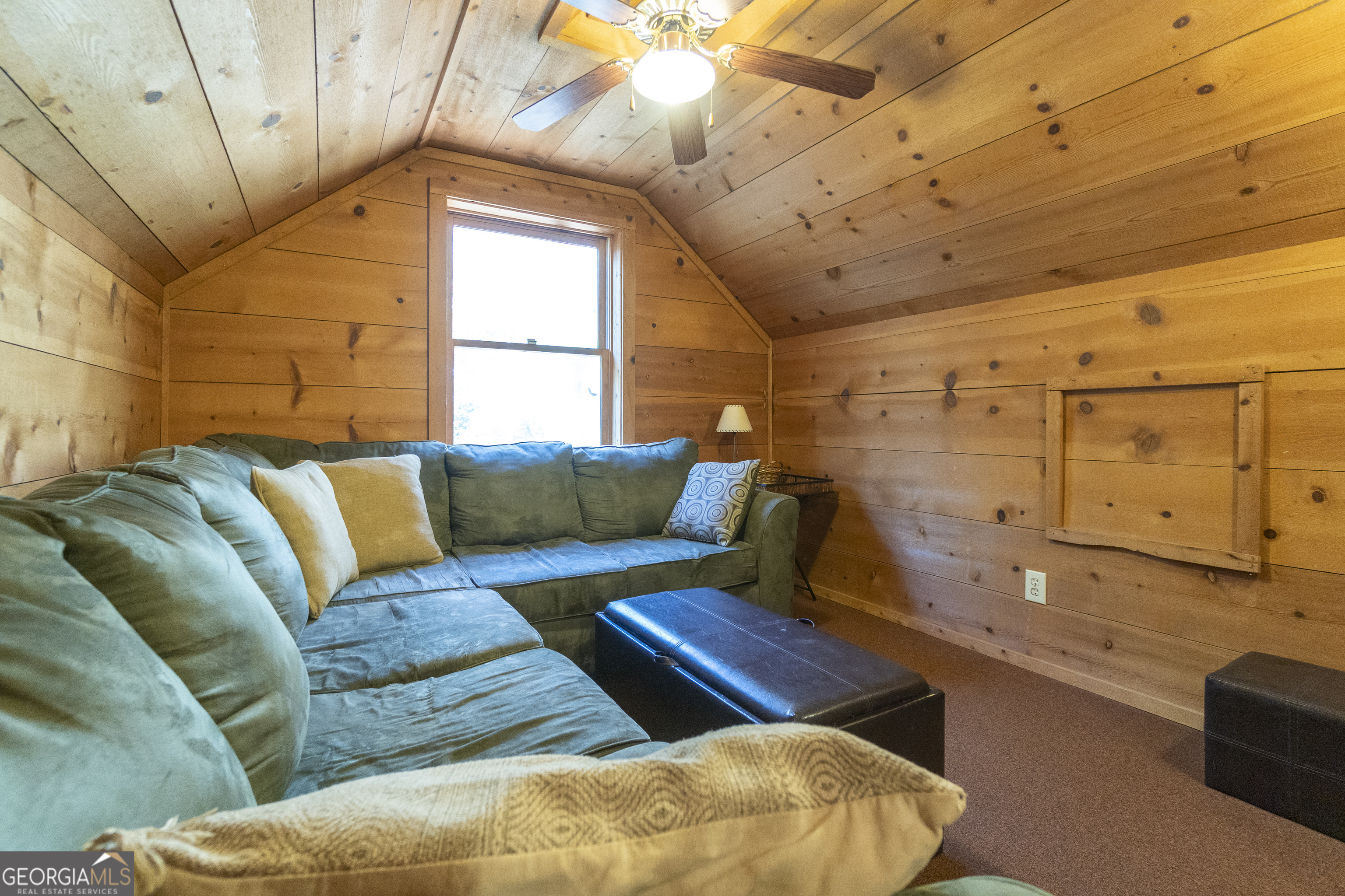 85 Squirrel Hollow Drive Property Photo 16