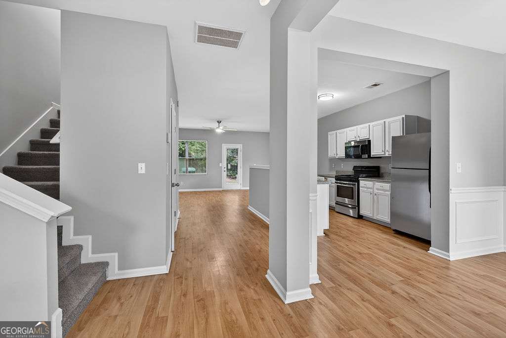 1505 Ashbrooke Trace Property Photo 2
