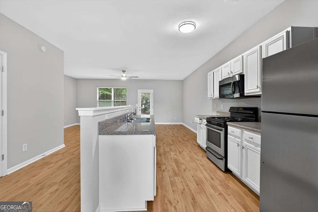 1505 Ashbrooke Trace Property Photo 6