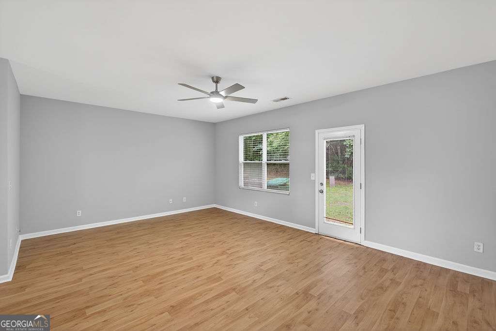 1505 Ashbrooke Trace Property Photo 9