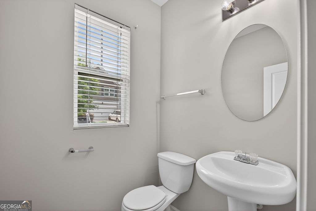 1505 Ashbrooke Trace Property Photo 10
