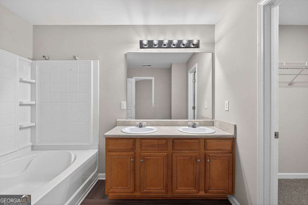 1505 Ashbrooke Trace Property Photo 19