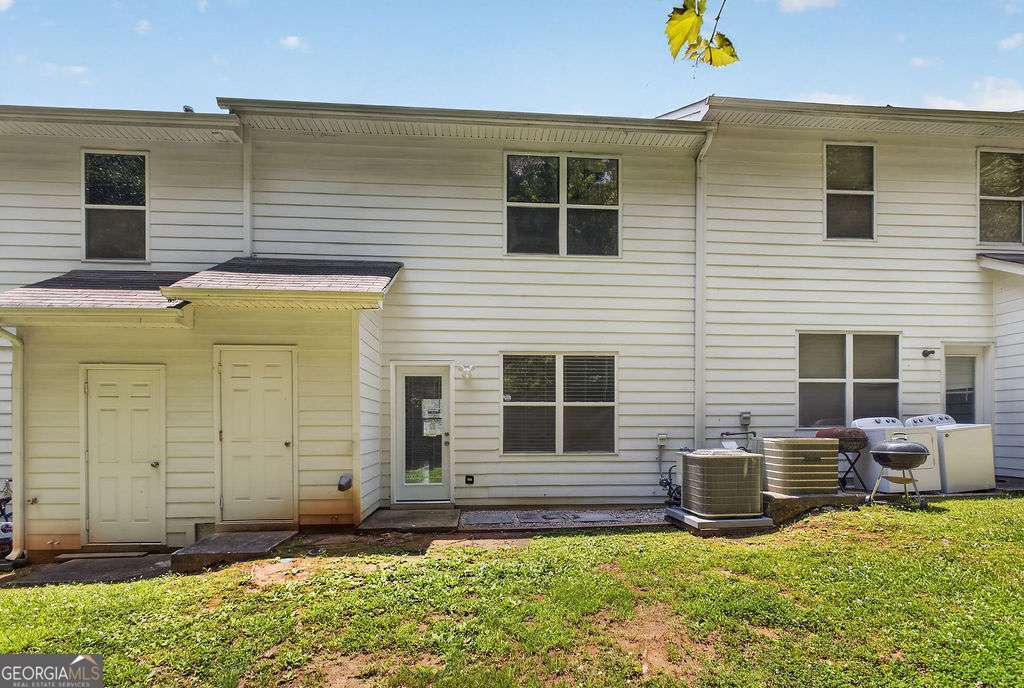 1505 Ashbrooke Trace Property Photo 20
