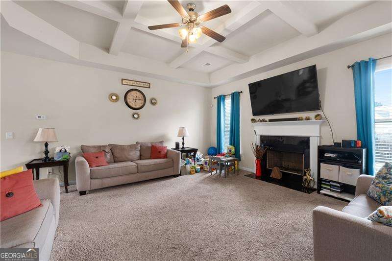 2748 Village Park Drive E Property Photo 20
