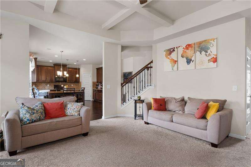 2748 Village Park Drive E Property Photo 21