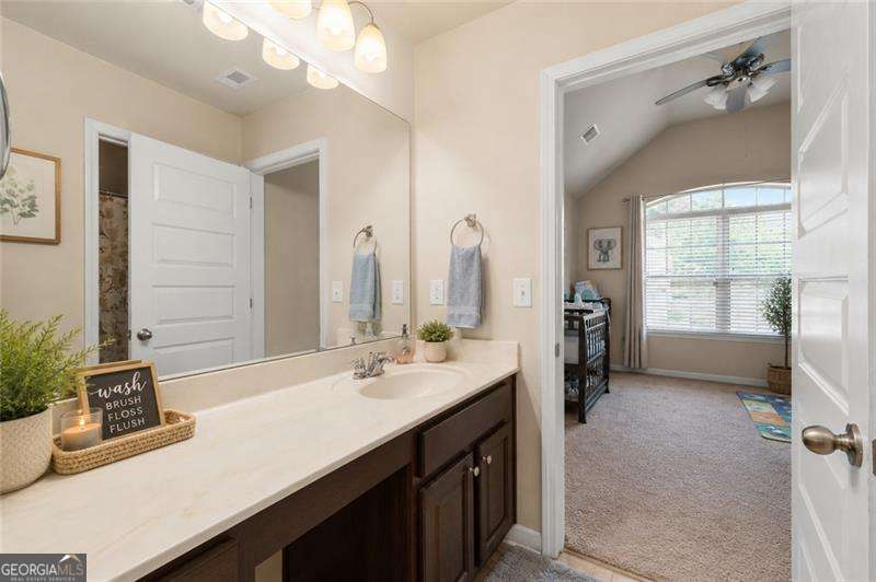 2748 Village Park Drive E Property Photo 34