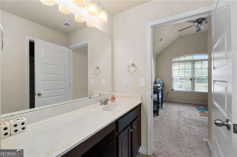2748 Village Park Drive E Property Photo 35