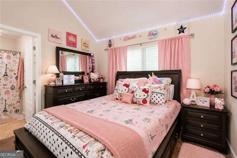 2748 Village Park Drive E Property Photo 42