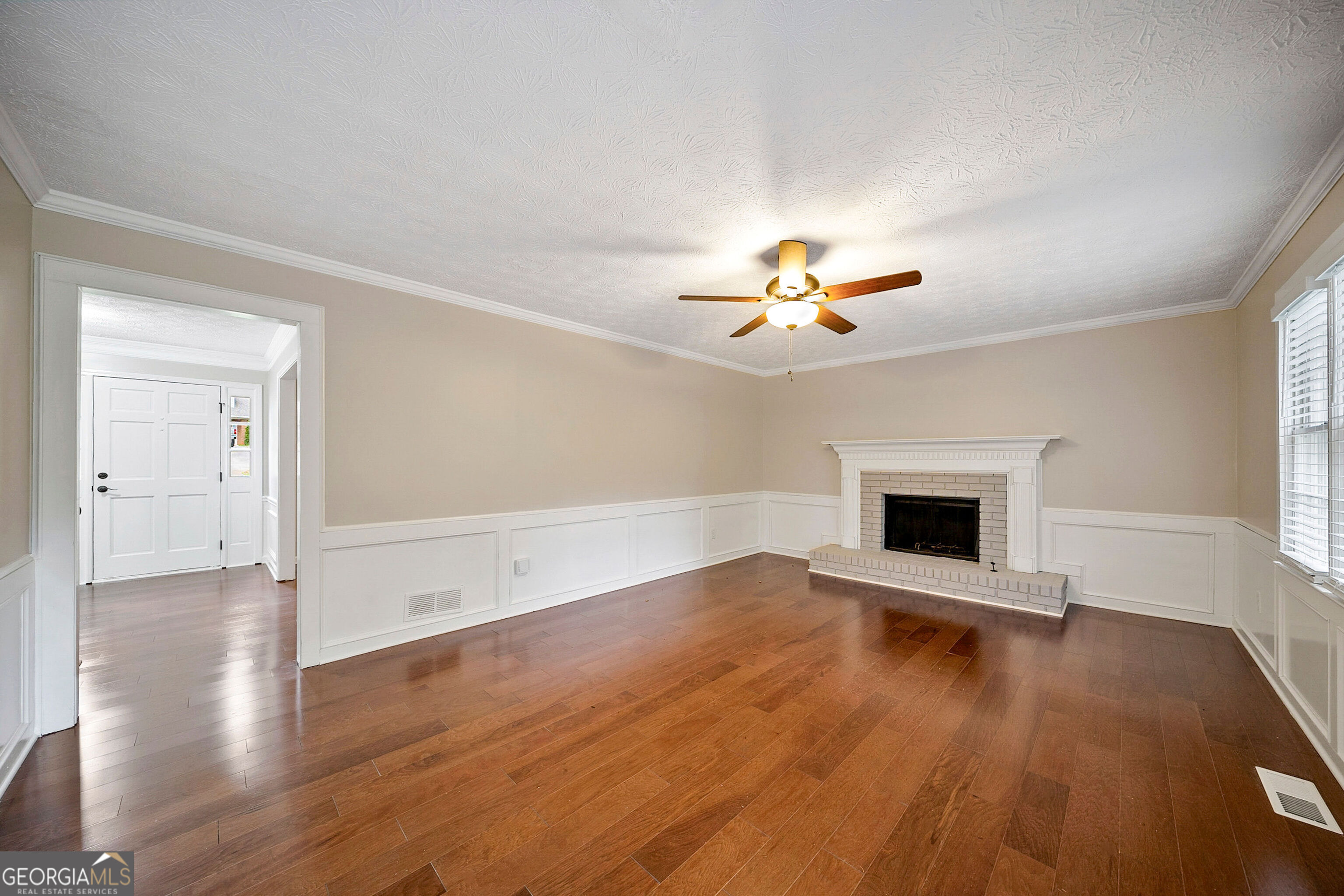 4279 Arbor Club Drive Property Photo 4