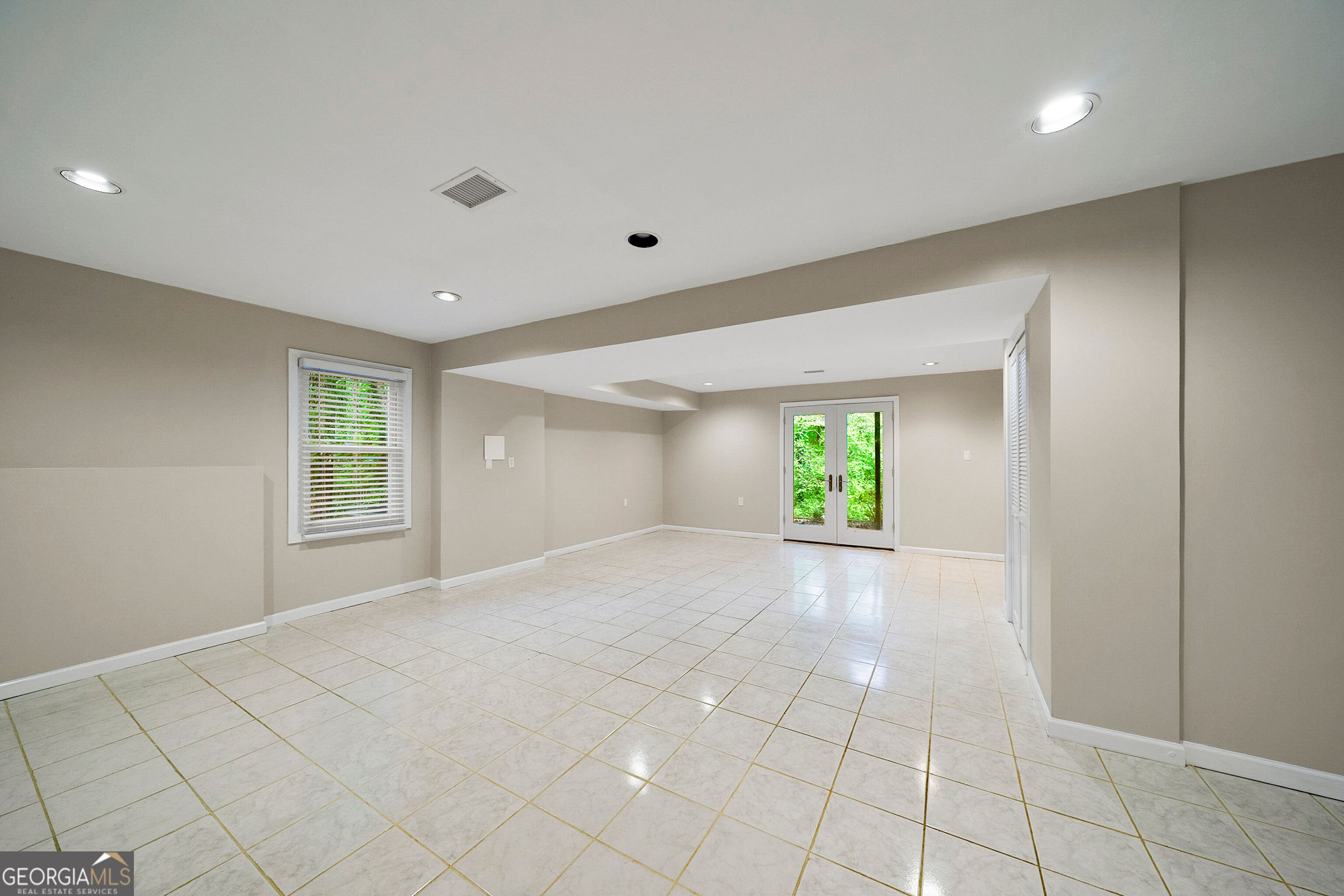 4279 Arbor Club Drive Property Photo 16