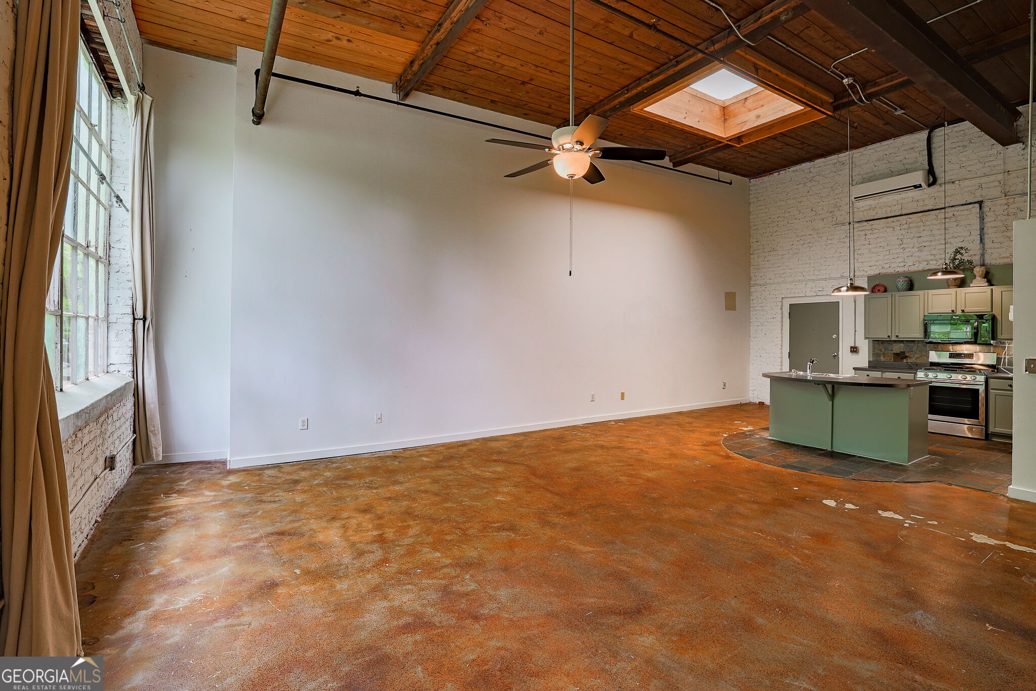 585 White Circle # 504 Property Photo 20