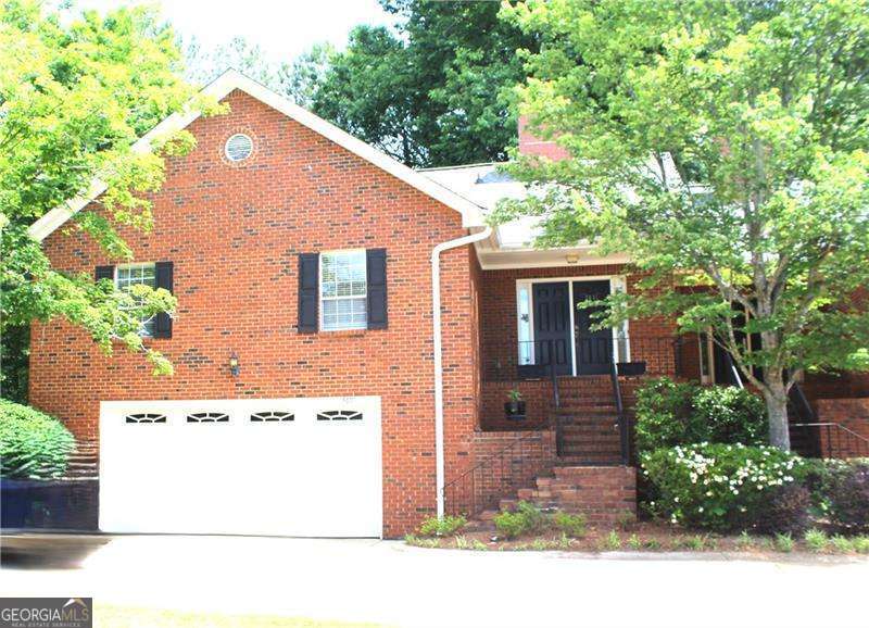3691 Blackshear Court Property Photo 1