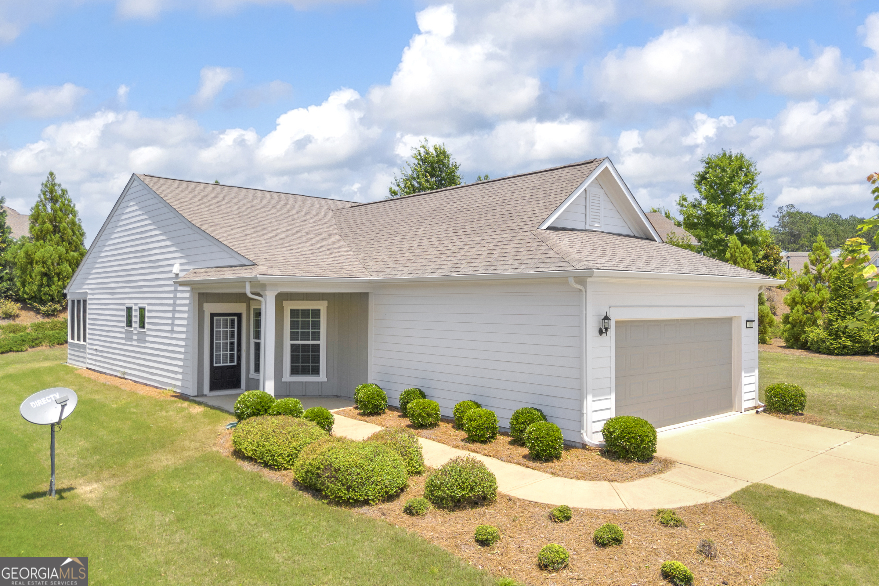 1010 Southern Pine Road Property Photo 1