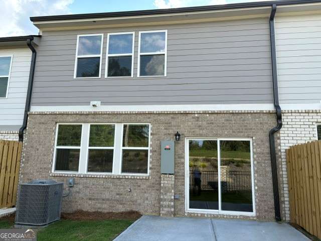 3025 Humdala Place # 133 Property Photo 3