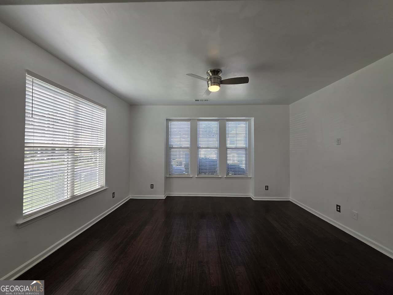 4761 Highpoint Way # 139 Property Photo 5