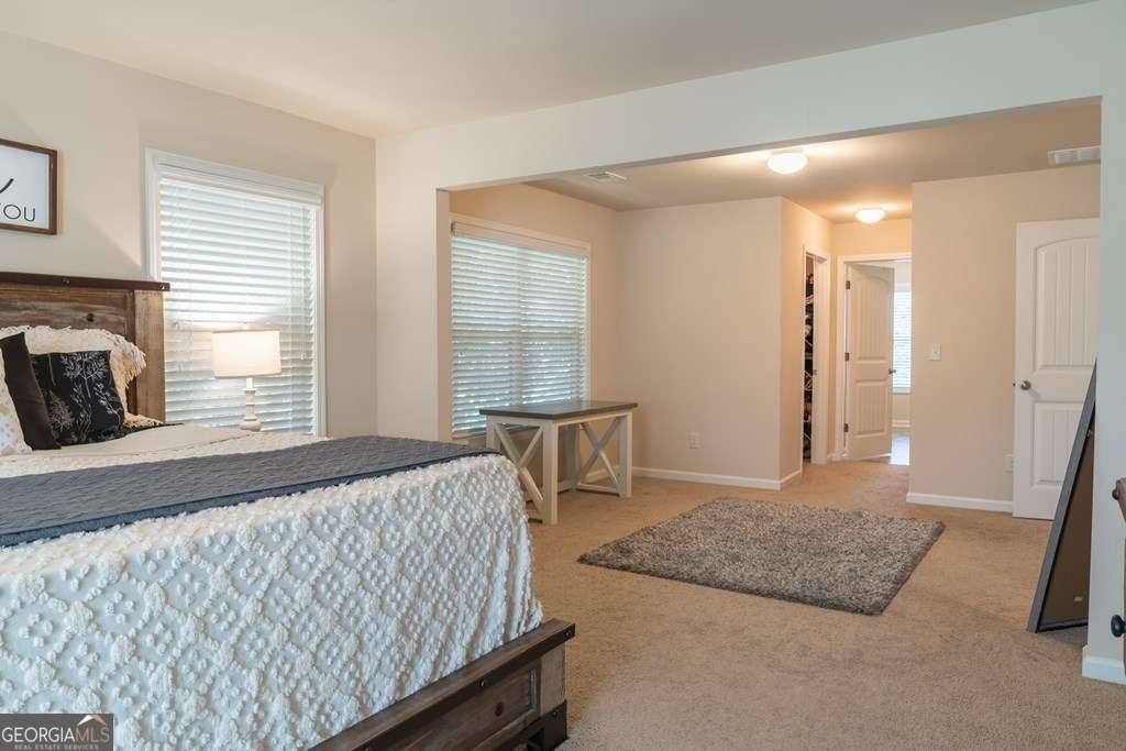 100 Silver Trace Property Photo 27