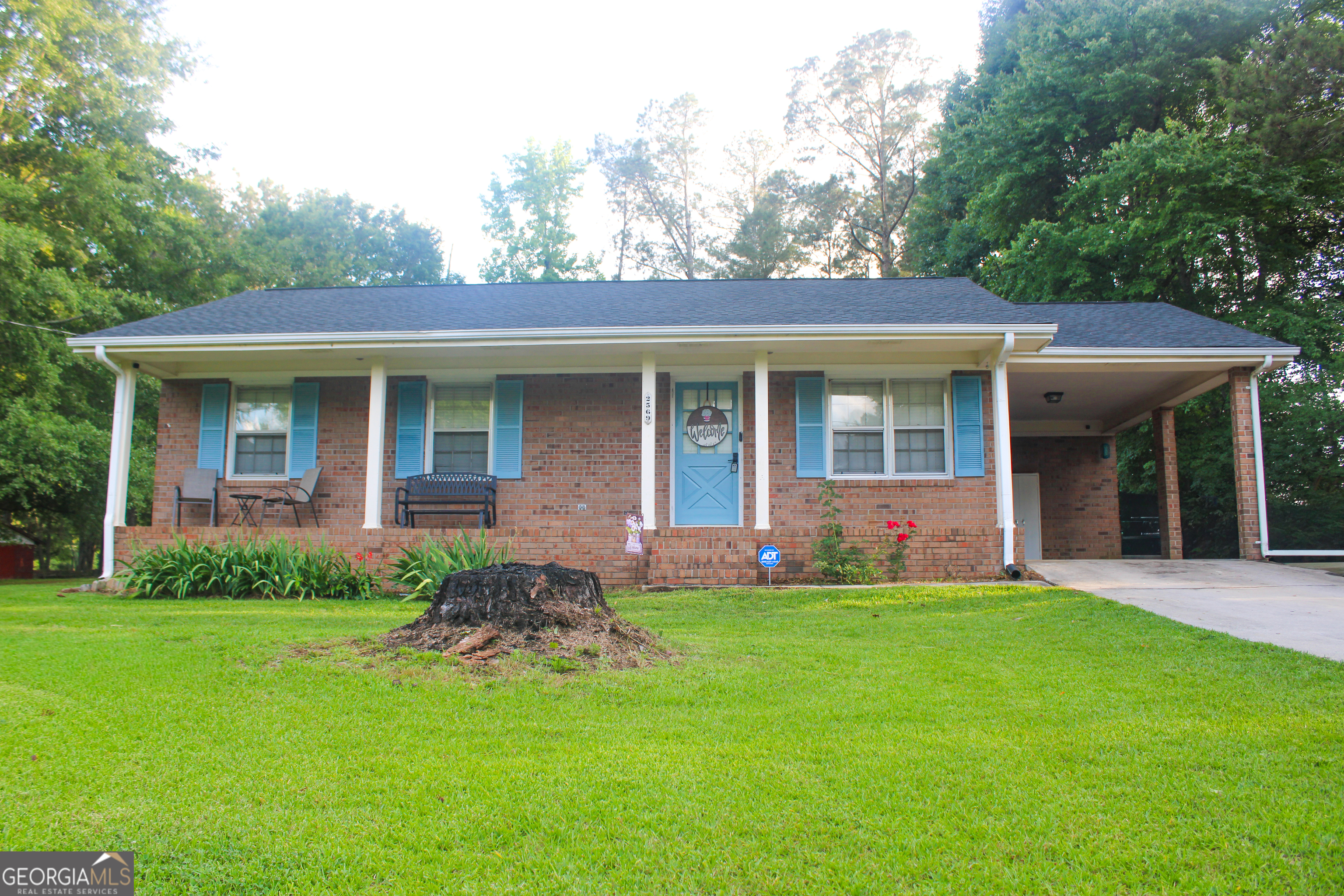 2569 Wildwood Way Property Photo 1
