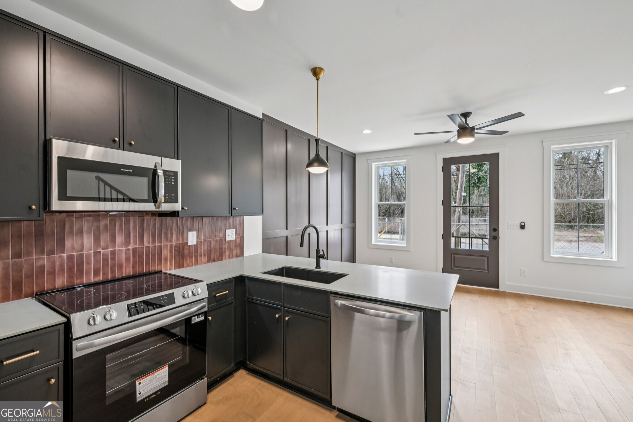 1160 Boulevard Se # 7 Property Photo 8