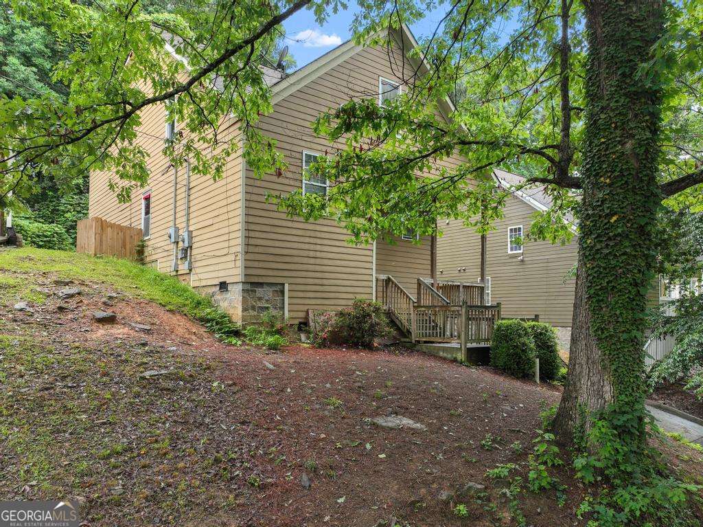 930 Hall Street Nw Property Photo 2