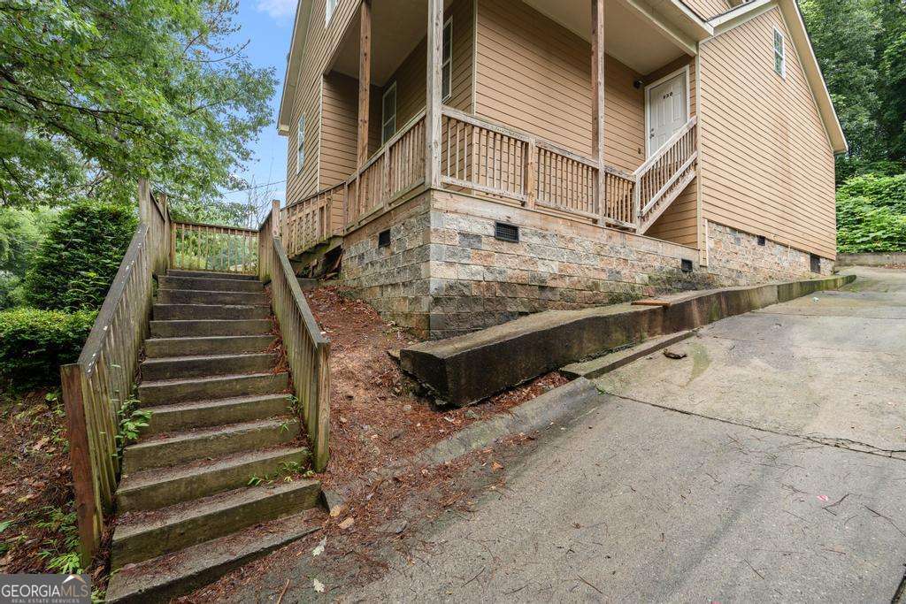 930 Hall Street Nw Property Photo 6