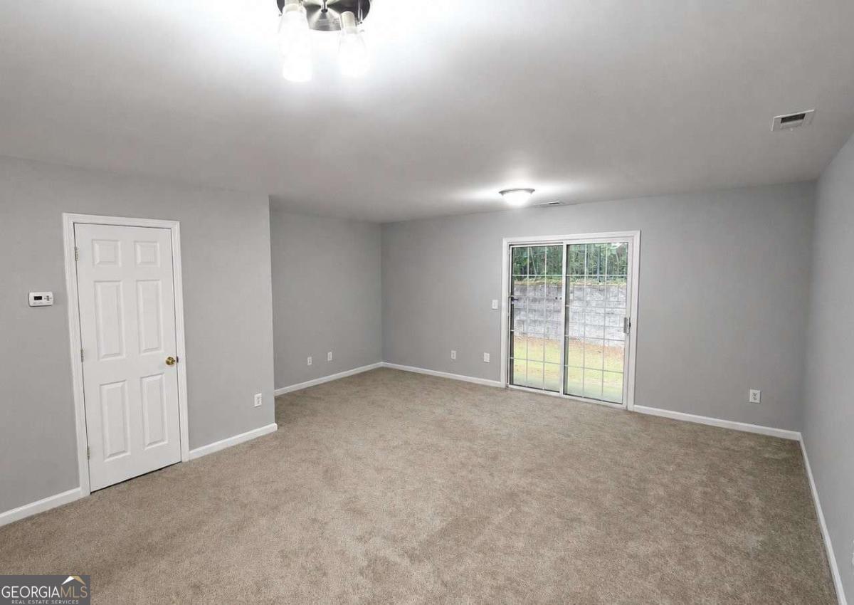 1728 Sw Devon Drive Property Photo 4