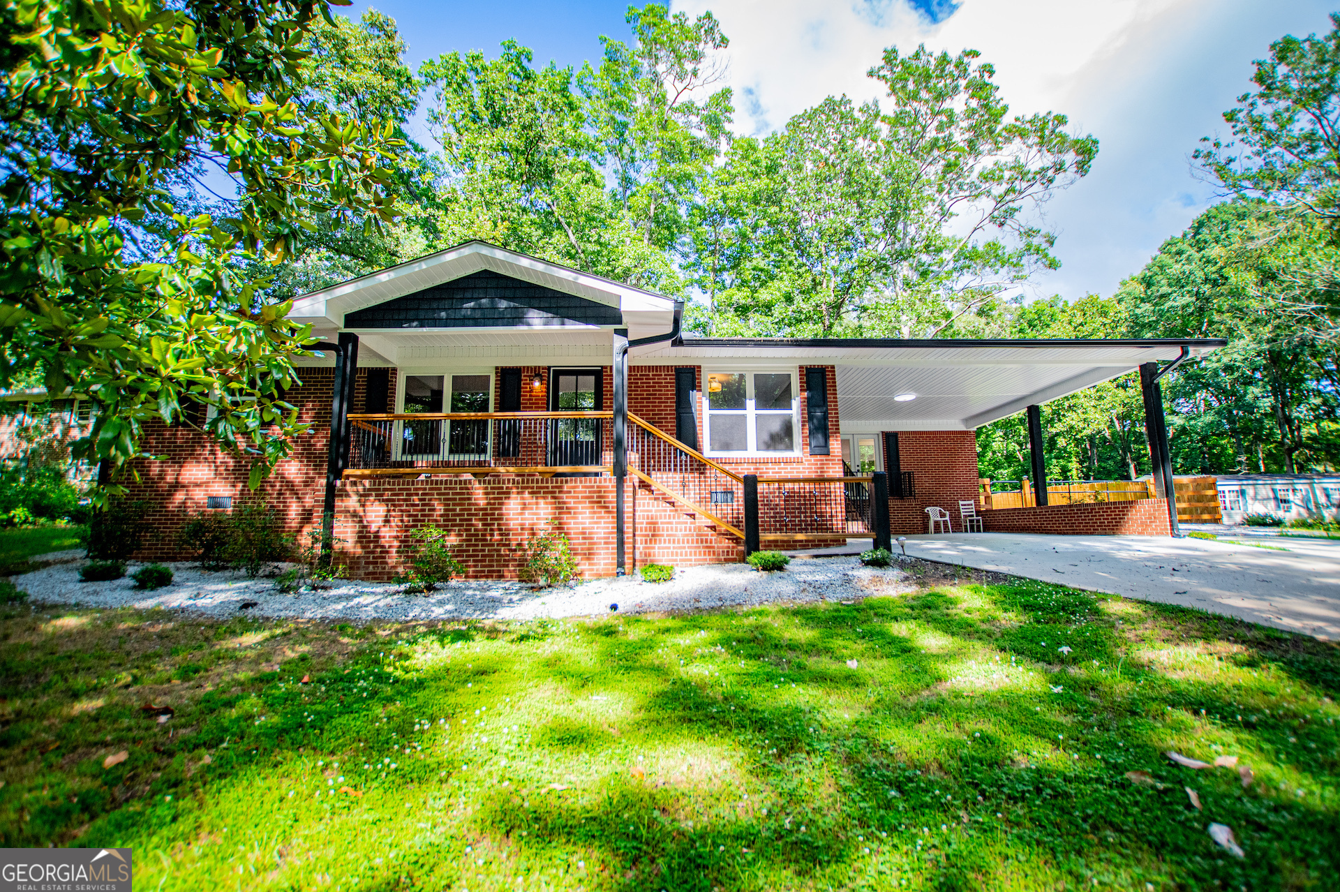 41 Reynolds Street Property Photo 1