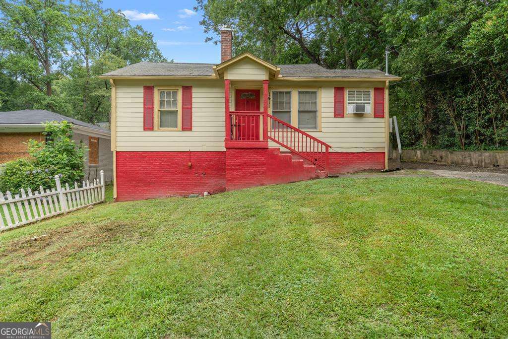 1411 Lavender Drive Nw Property Photo 3
