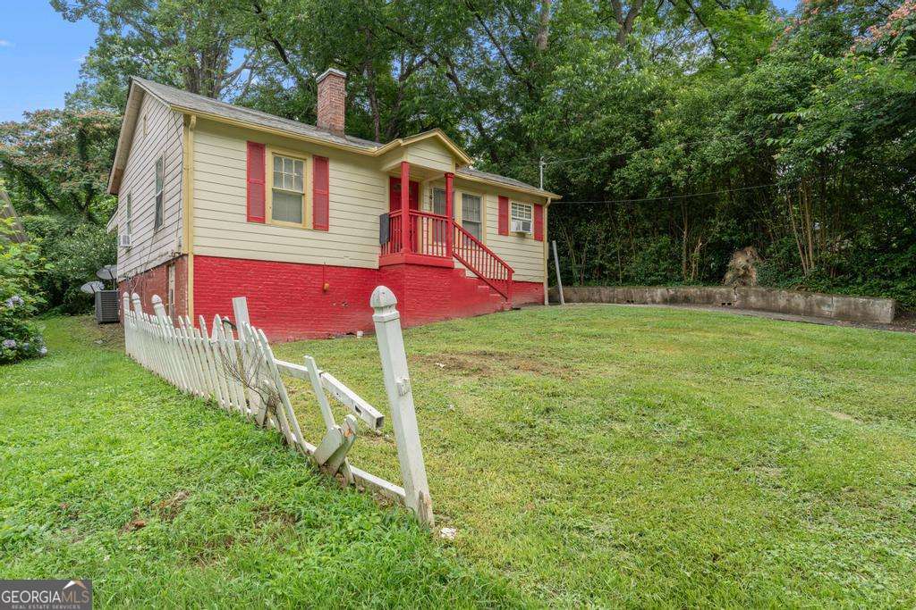 1411 Lavender Drive Nw Property Photo 6