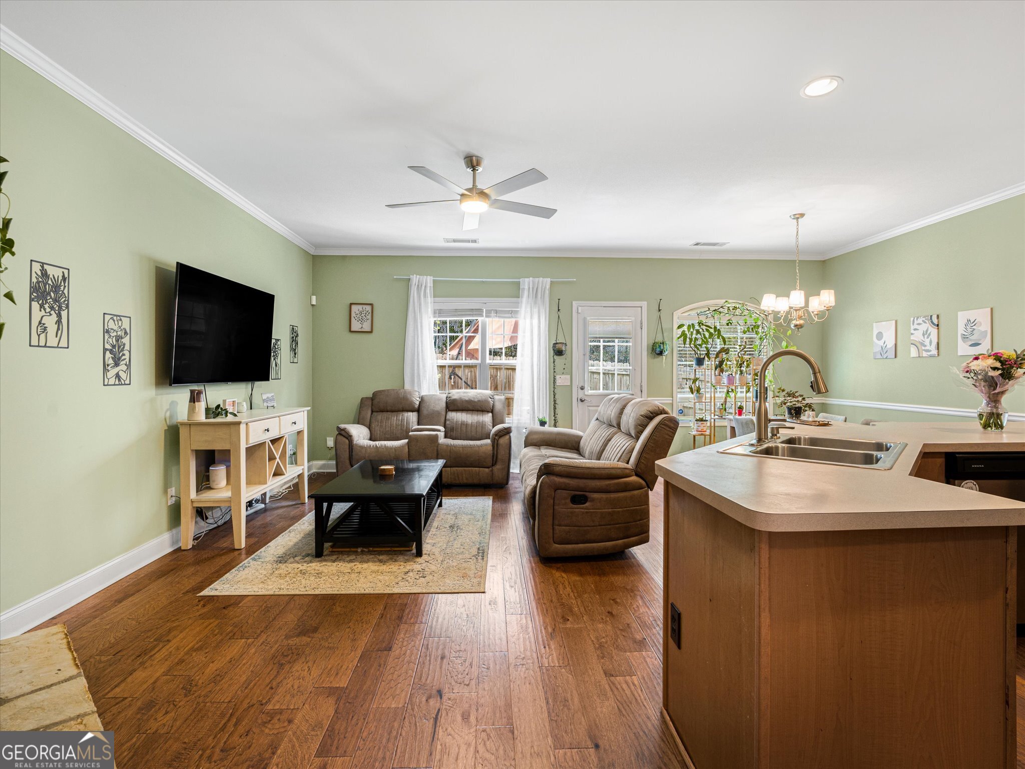 127 Linton Drive Property Photo 7