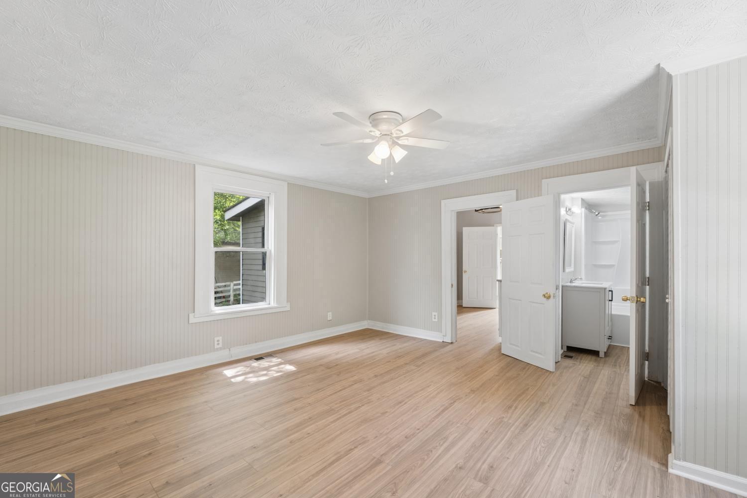 108 3rd Street Property Photo 10