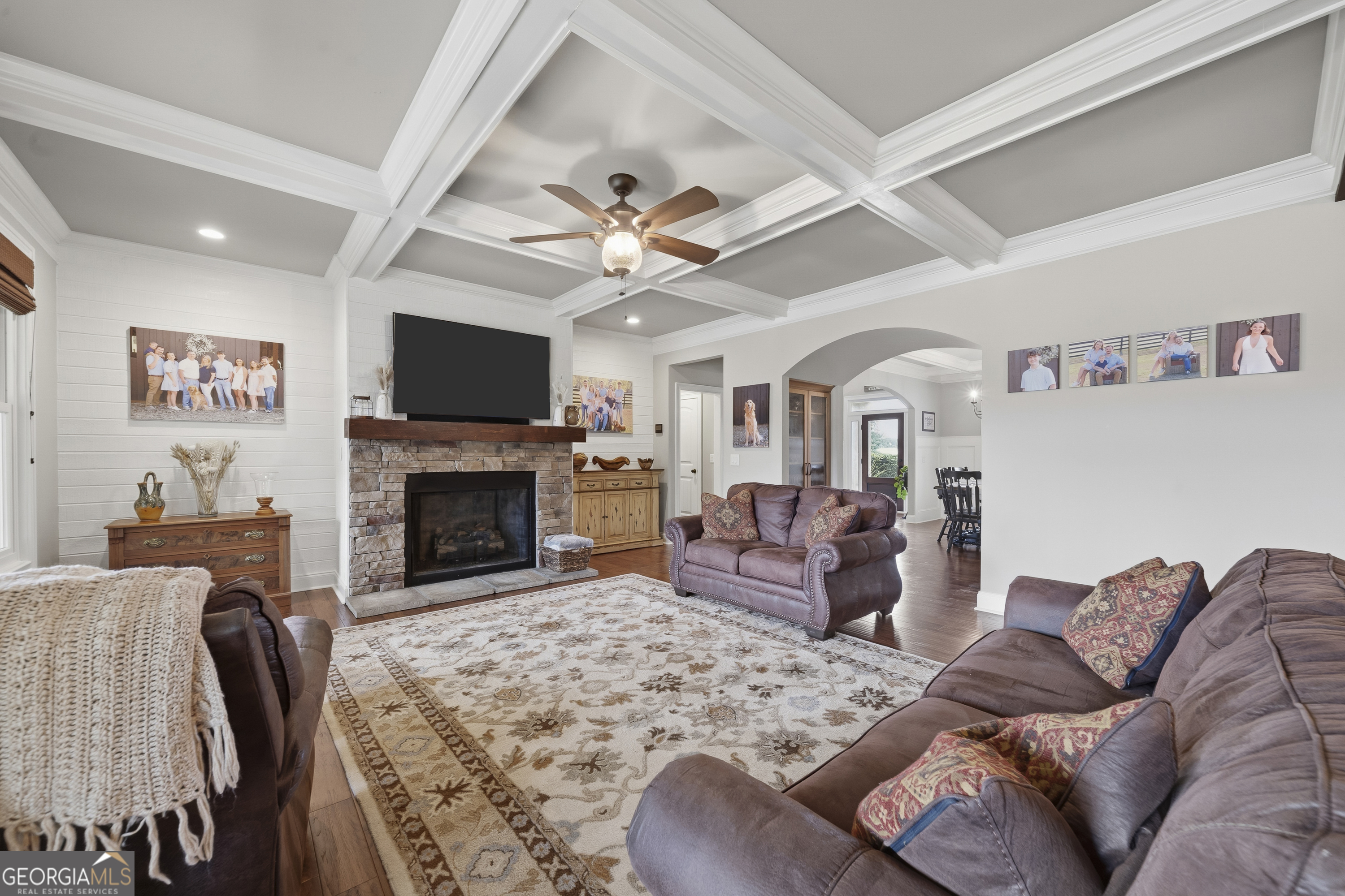 405 New Phoenix Road Property Photo 16