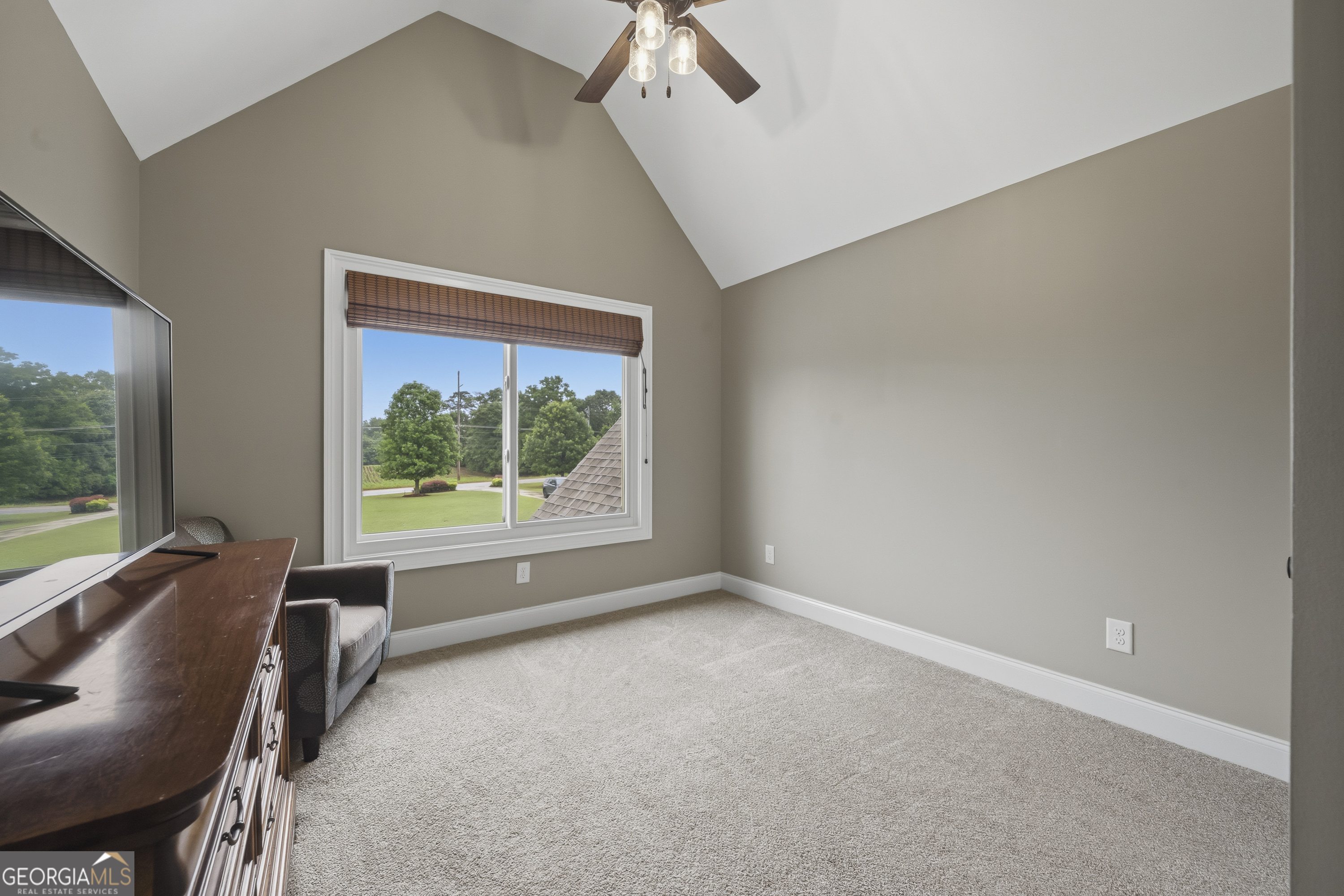 405 New Phoenix Road Property Photo 57