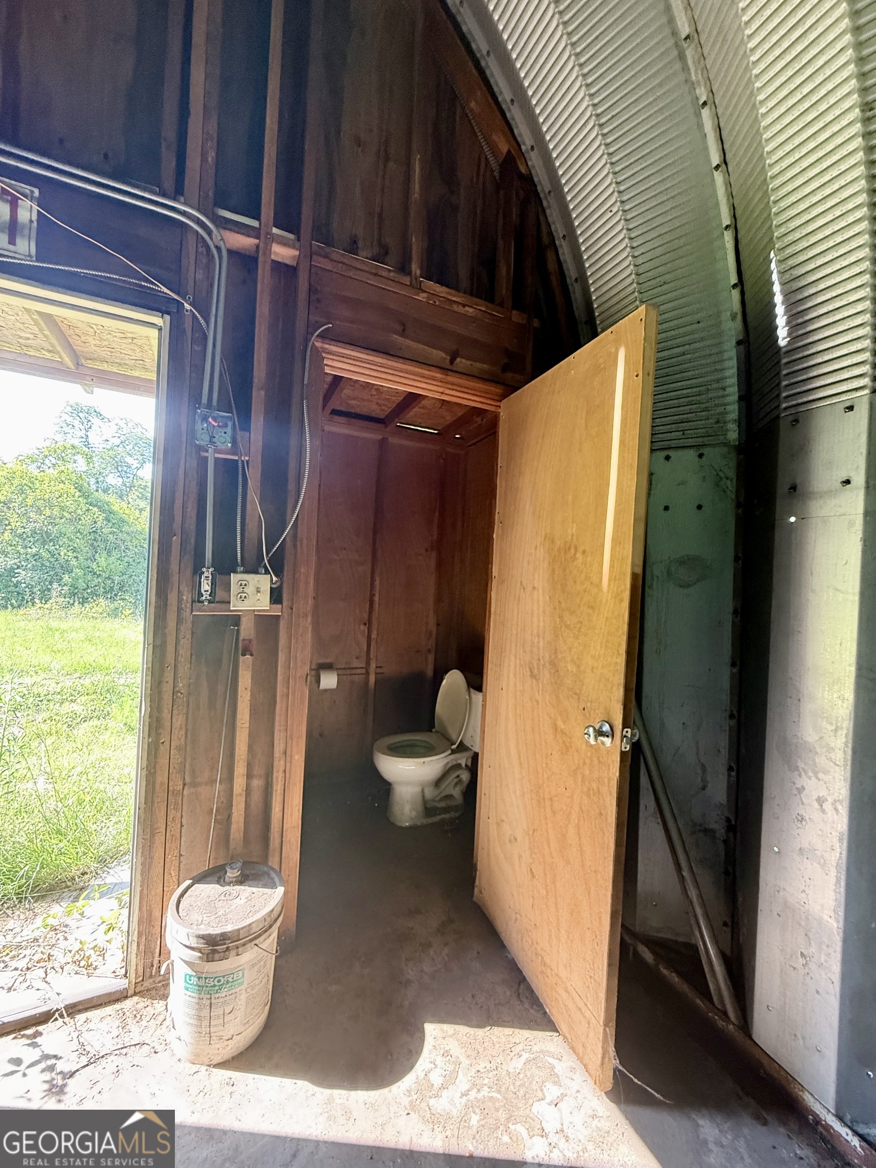 119 W T Sharpe Drive Property Photo 10