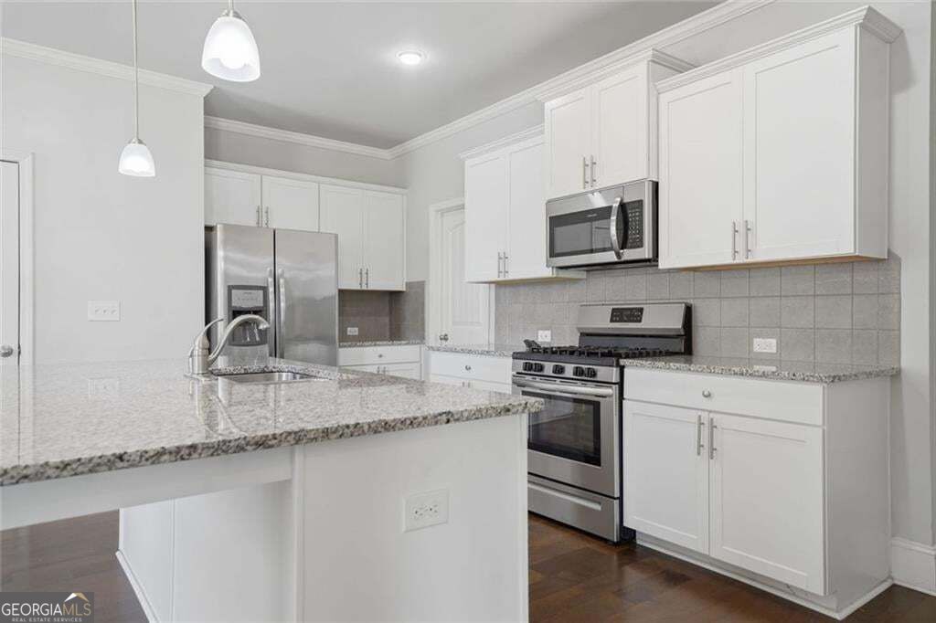 4480 Huron Drive Property Photo 9