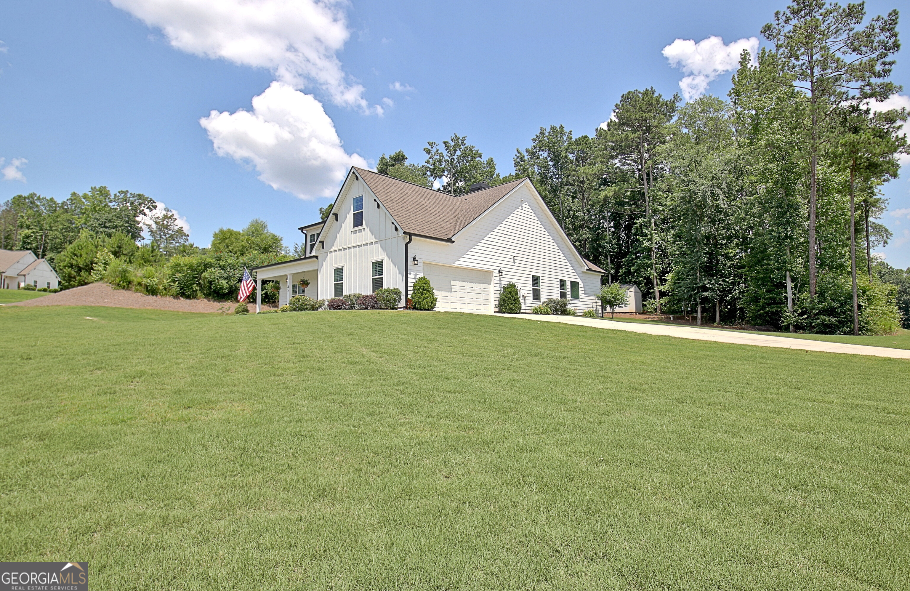 45 Oak Creek Pass Property Photo 2