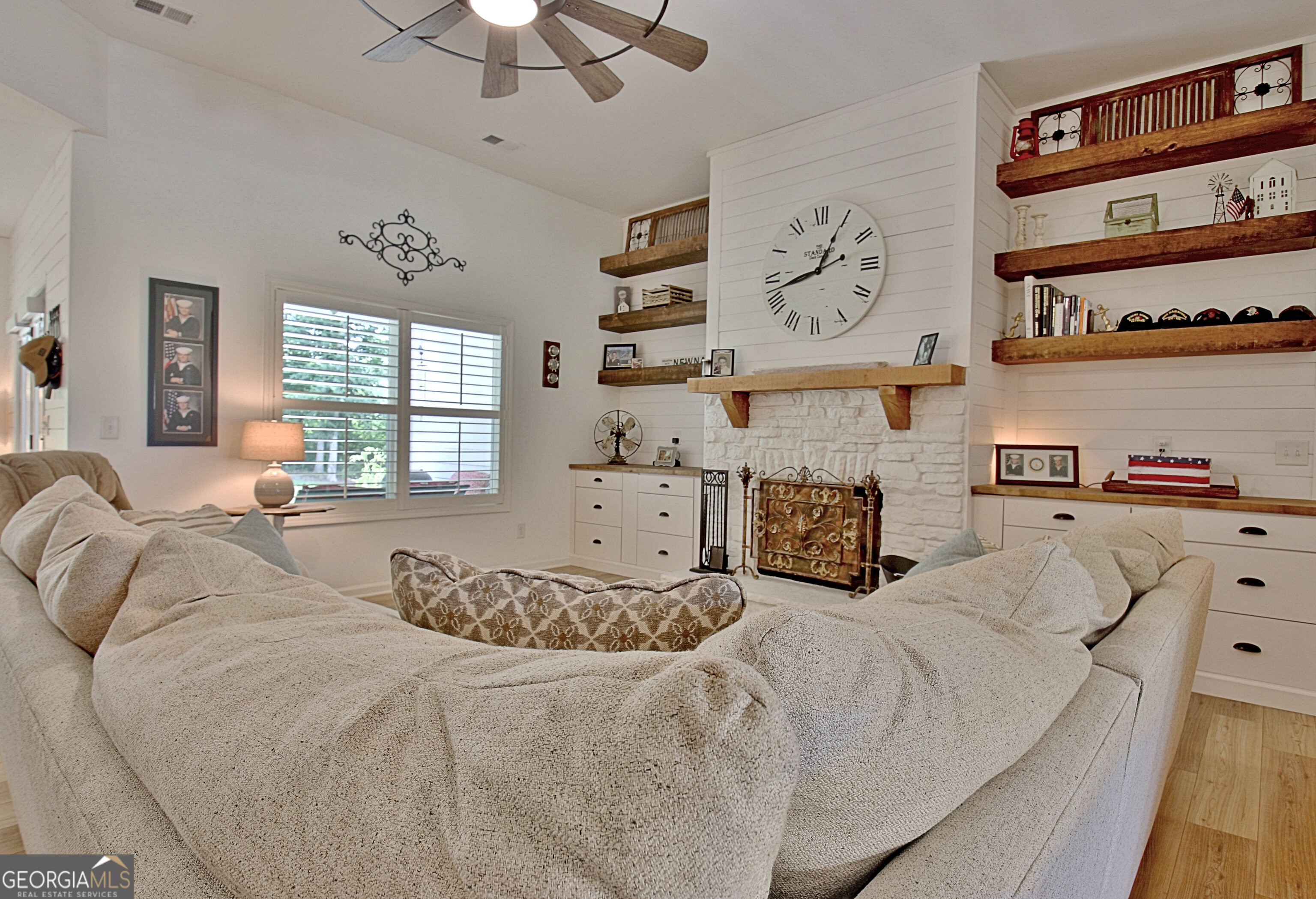 45 Oak Creek Pass Property Photo 16