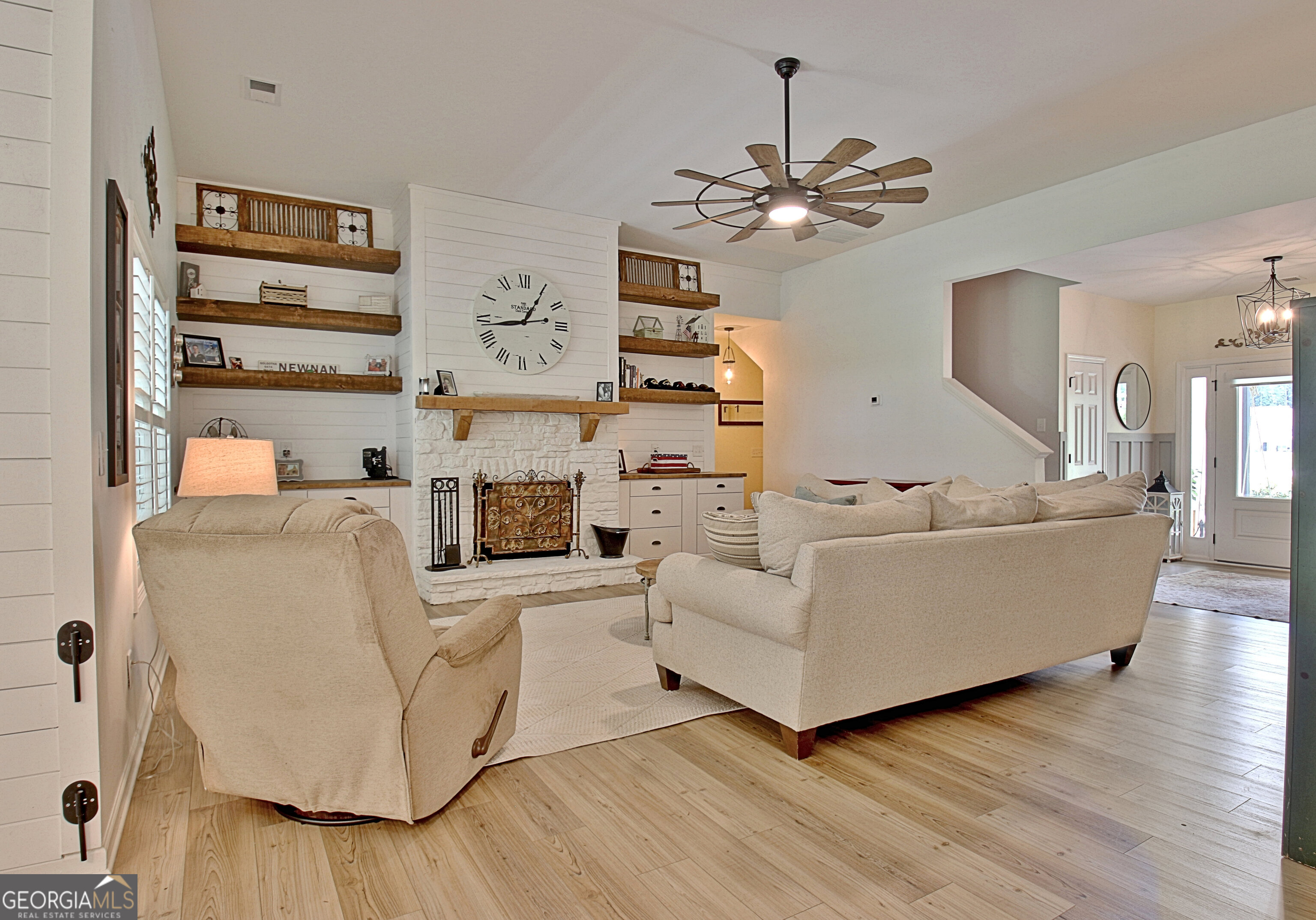 45 Oak Creek Pass Property Photo 18