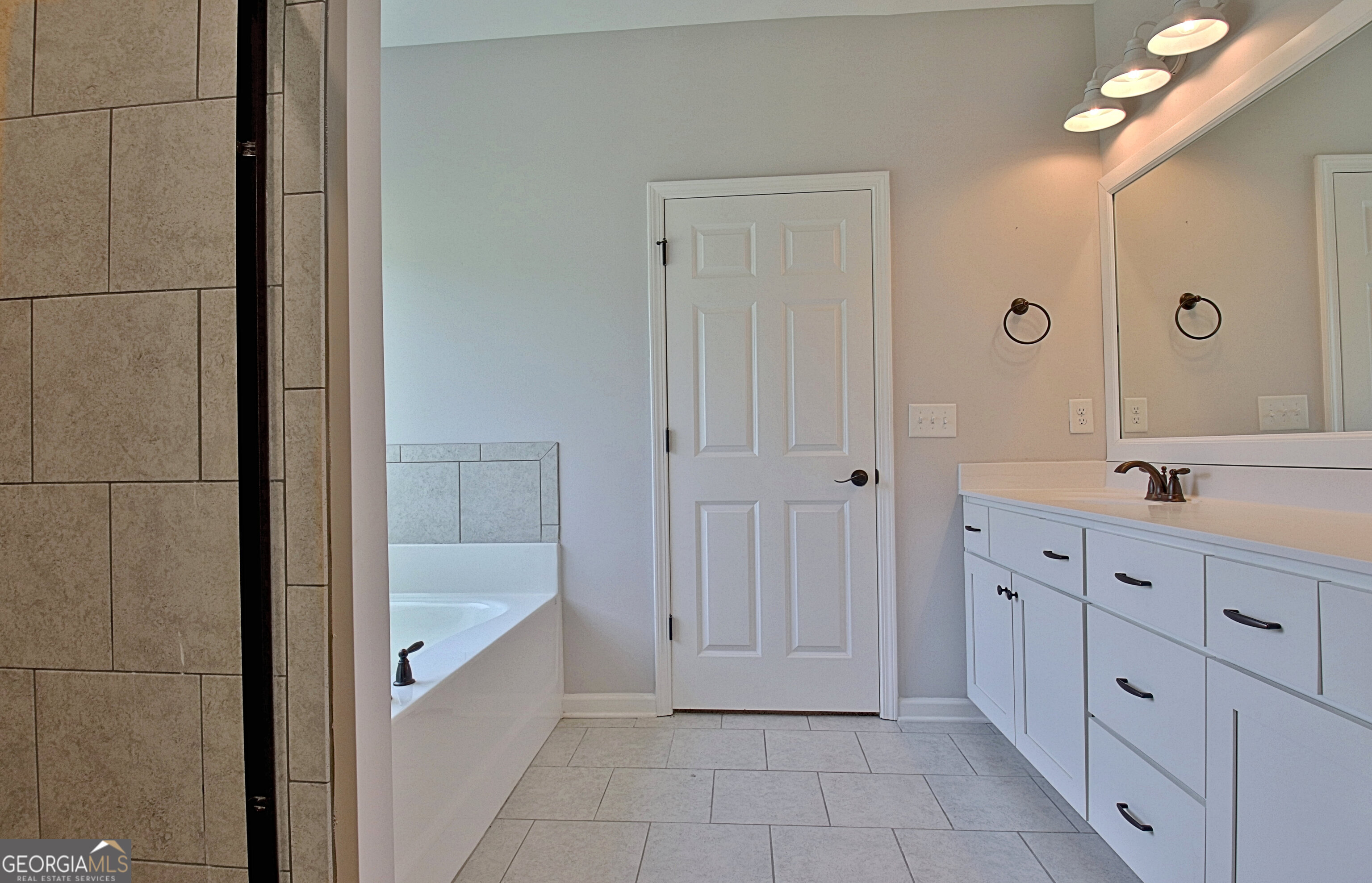 45 Oak Creek Pass Property Photo 40