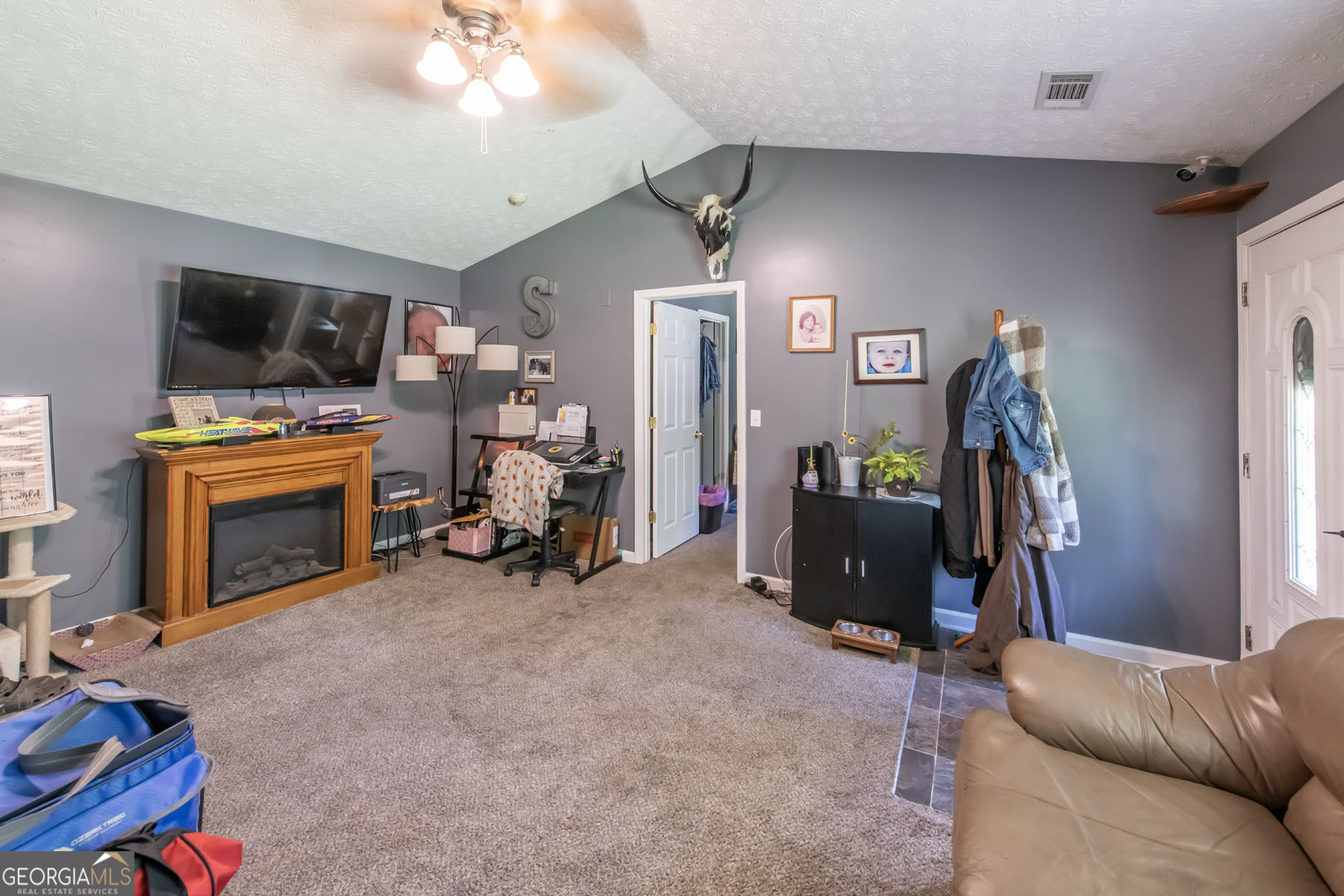 105 Pine Hill Road Property Photo 3